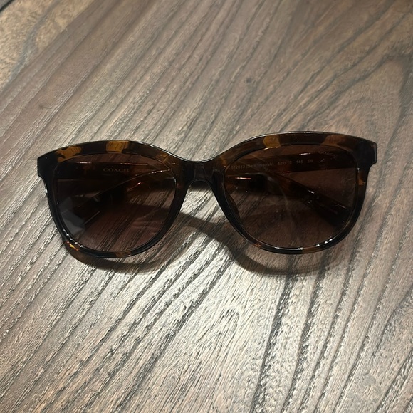 Women’s Coach Sunglasses 56mm - Picture 1 of 3